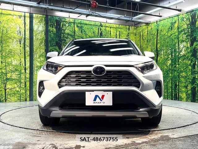Toyota RAV4 2019-12 8458288-13