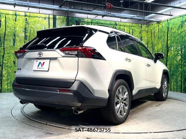 Toyota RAV4 2019-12 8458288-16