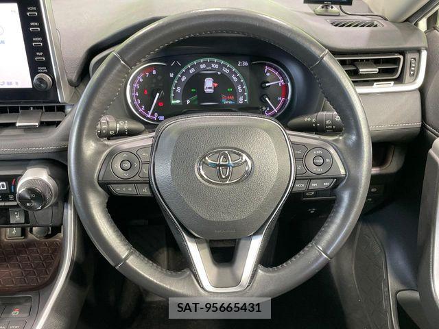 Toyota RAV4 2020-10 8458281-10