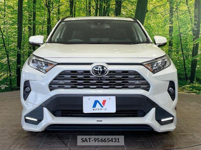 Toyota RAV4 2020-10 8458281-13