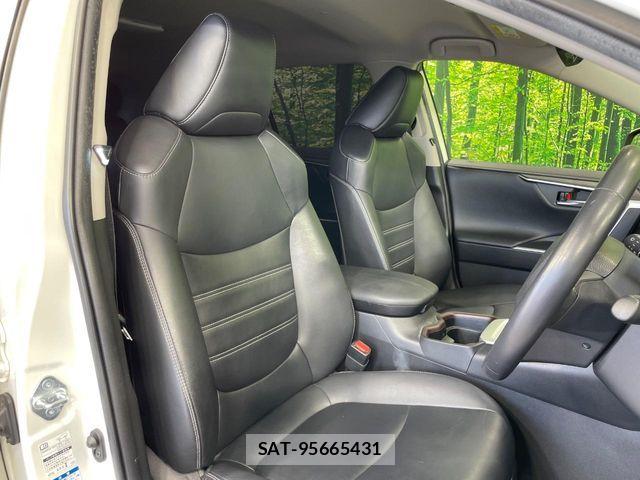 Toyota RAV4 2020-10 8458281-7