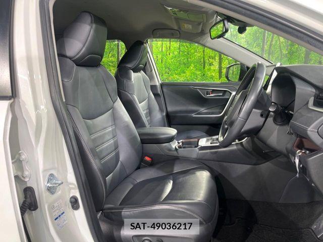 Toyota RAV4 2020-09 8458290-7