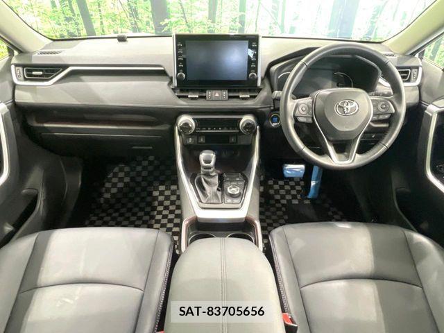 Toyota RAV4 2021-01 8458286-1
