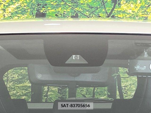 Toyota RAV4 2021-01 8458286-5