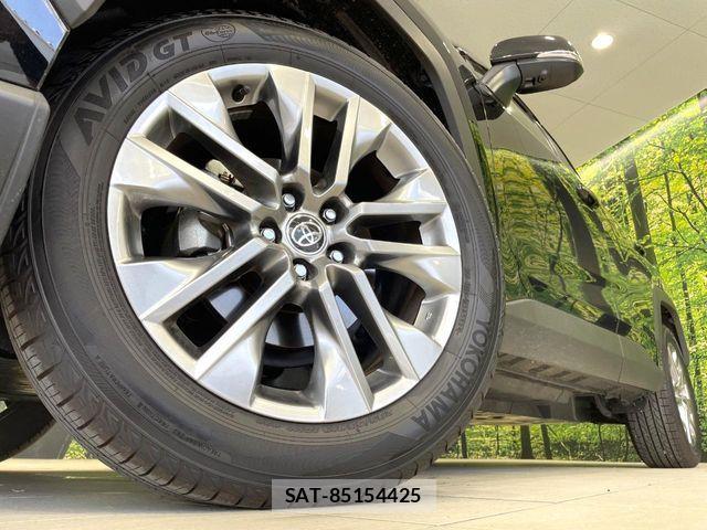 Toyota RAV4 2025-01 8458277-12