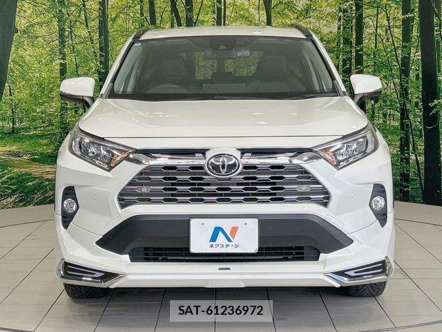 Toyota RAV4 2020-03 8458282-13