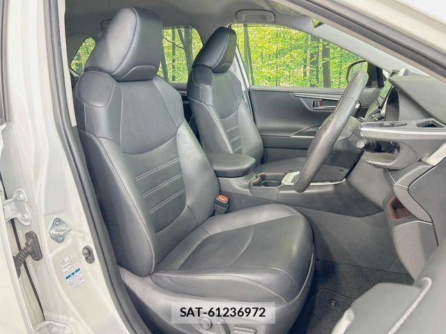 Toyota RAV4 2020-03 8458282-7