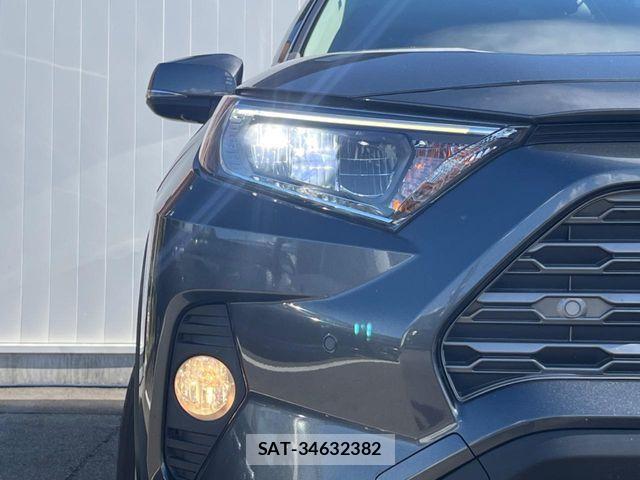 Toyota RAV4 2020-12 8486015-12