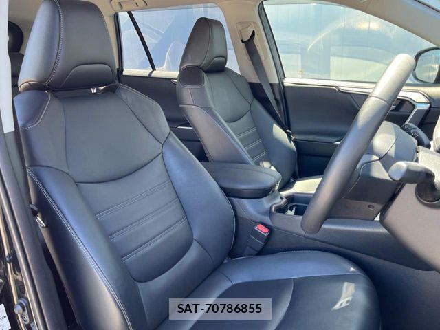 Toyota RAV4 2021-02 8486011-8