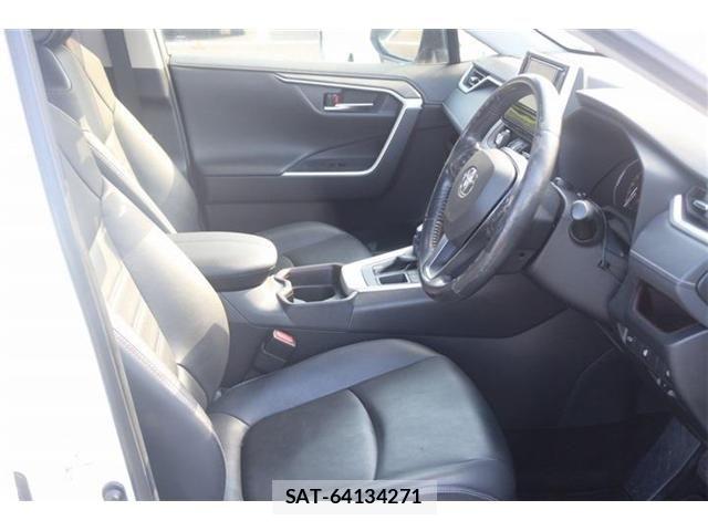 Toyota RAV4 2019-09 8486021-23