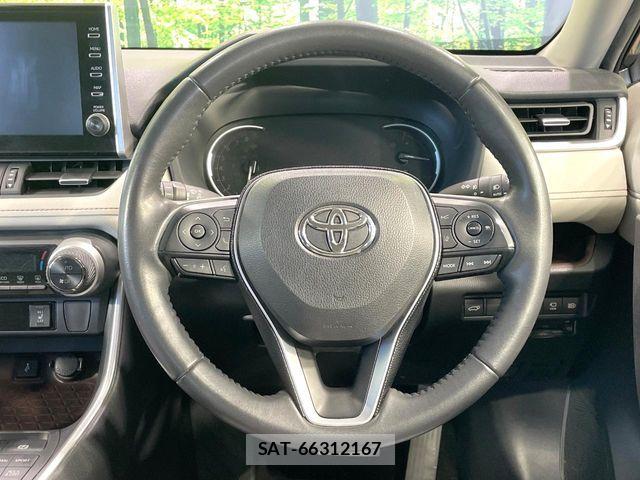 Toyota RAV4 2020-11 8486014-10
