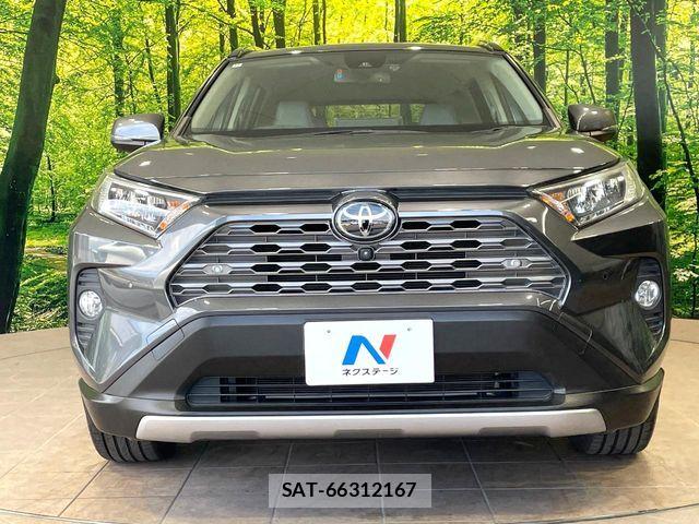Toyota RAV4 2020-11 8486014-13