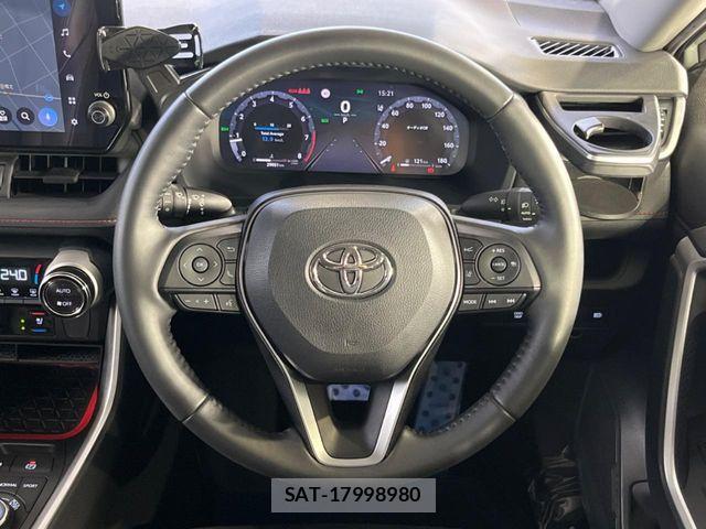 Toyota RAV4 2023-08 8526940-11