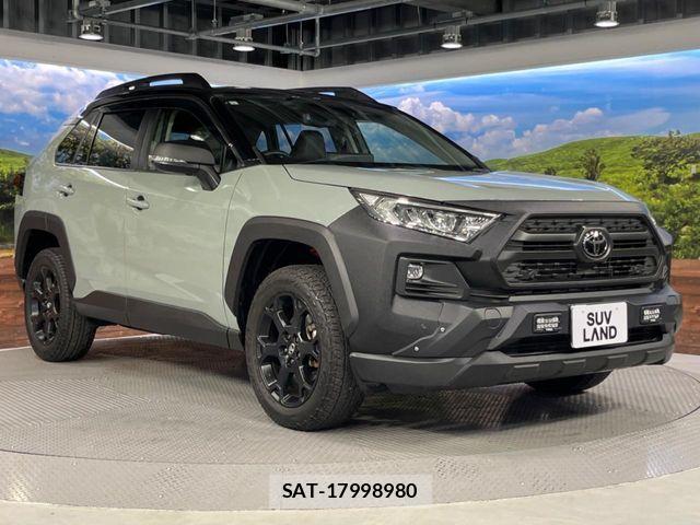 Toyota RAV4 2023-08 8526940-16