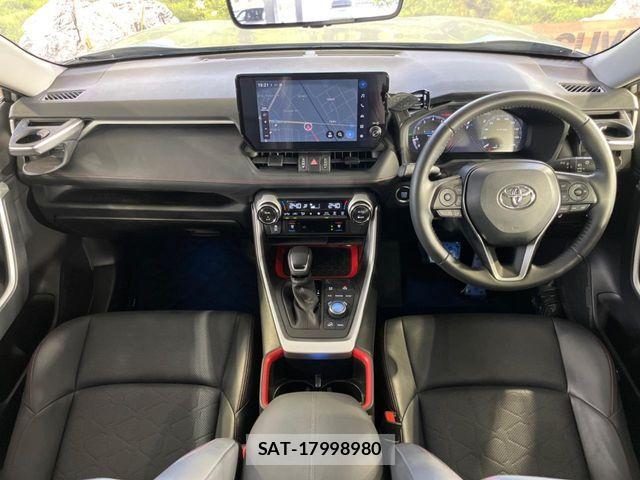 Toyota RAV4 2023-08 8526940-2