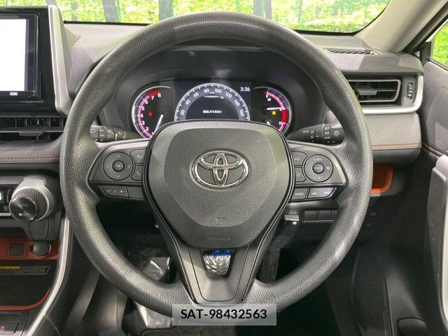 Toyota RAV4 2020-07 8526954-12