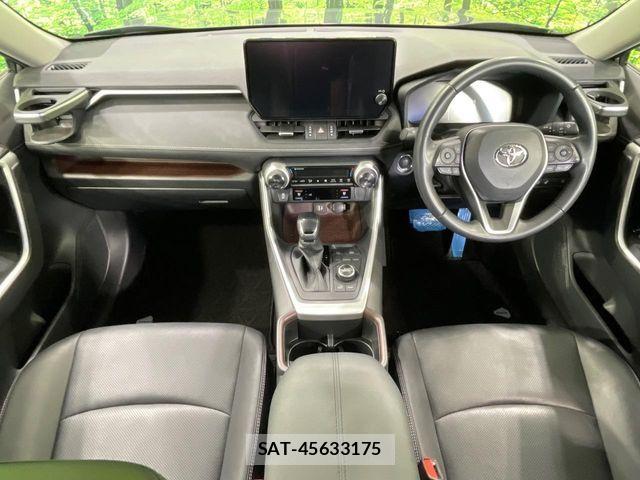 Toyota RAV4 2023-02 8526947-1