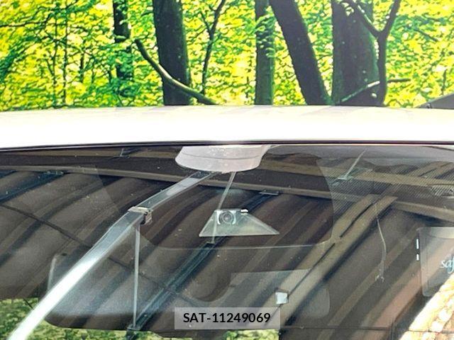 Toyota RAV4 2021-11 8526955-2