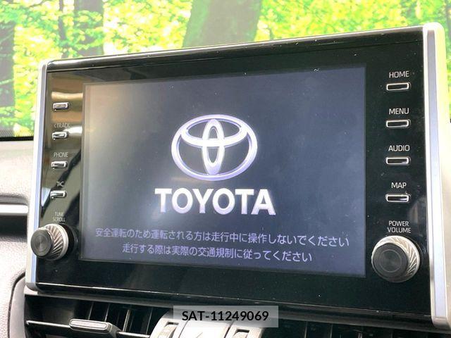 Toyota RAV4 2021-11 8526955-3