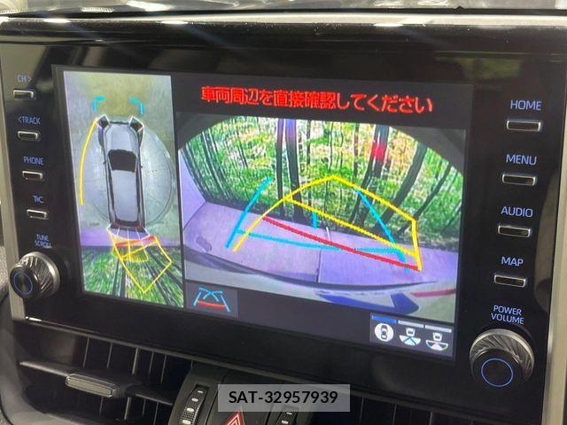 Toyota RAV4 2021-11 8526953-3