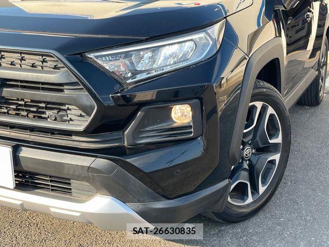 Toyota RAV4 2020-08 8526956-12