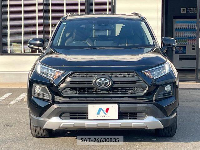 Toyota RAV4 2020-08 8526956-14