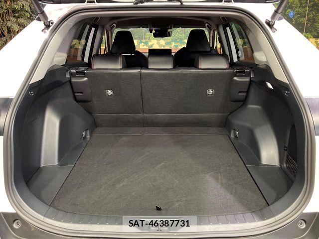 Toyota RAV4 2025-05 8563362-9