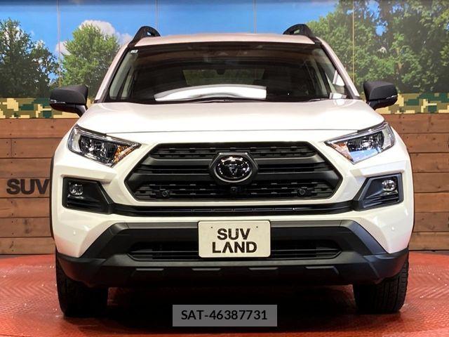 Toyota RAV4 2025-05 8563362-13