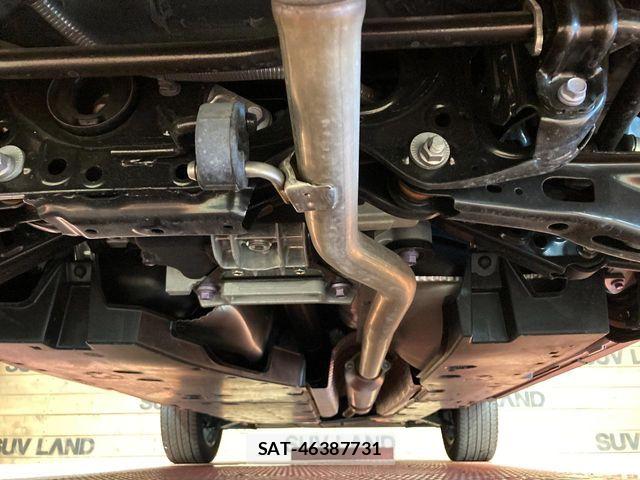 Toyota RAV4 2025-05 8563362-18