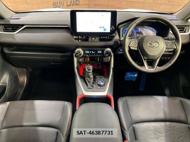 Toyota RAV4 2025-05 8563362-1