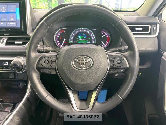 Toyota RAV4 2019-10 8563373-10