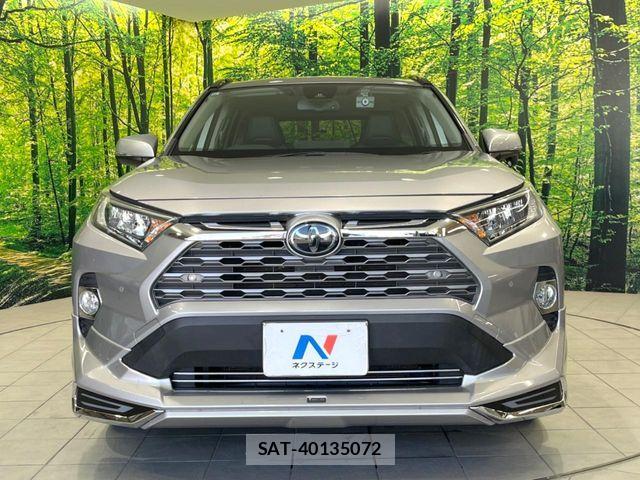 Toyota RAV4 2019-10 8563373-13