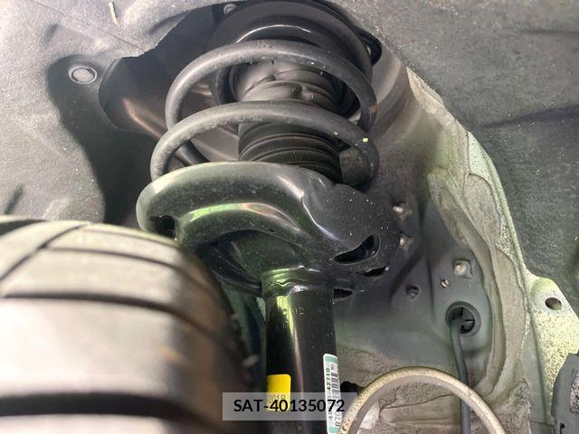 Toyota RAV4 2019-10 8563373-19