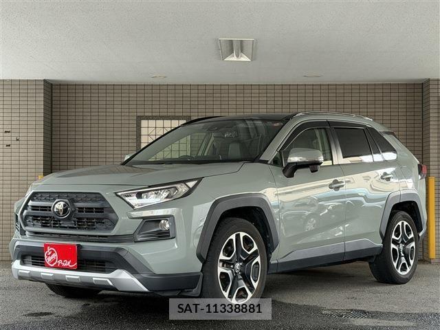 Toyota RAV4 2019-12 8563367-0