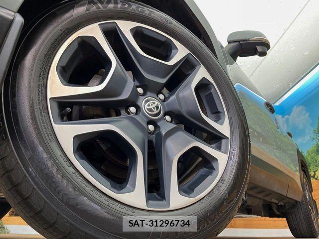 Toyota RAV4 2019-11 8563370-14