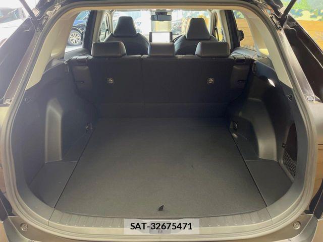 Toyota RAV4 2023-08 8563364-9