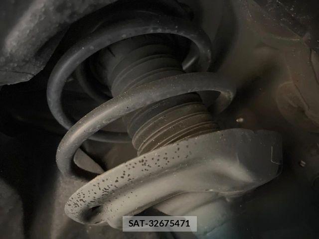 Toyota RAV4 2023-08 8563364-19