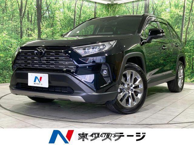 Toyota RAV4 2023-03 8563361-0