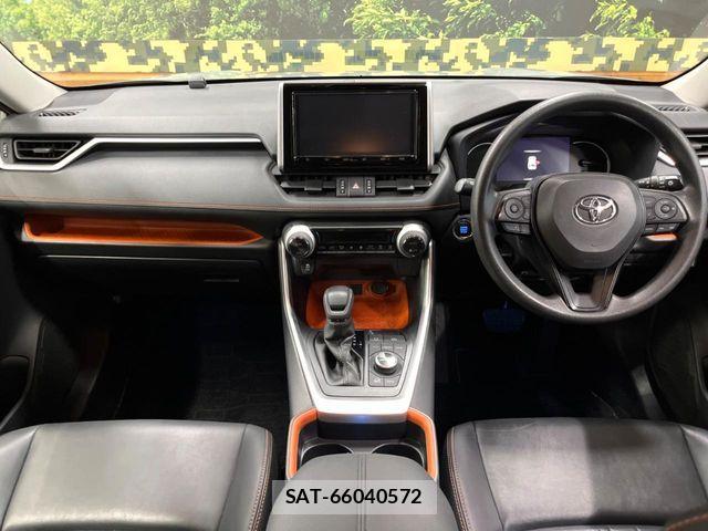 Toyota RAV4 2020-07 8563368-1