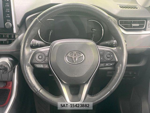 Toyota RAV4 2021-11 8563365-10