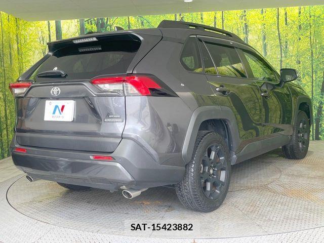 Toyota RAV4 2021-11 8563365-16