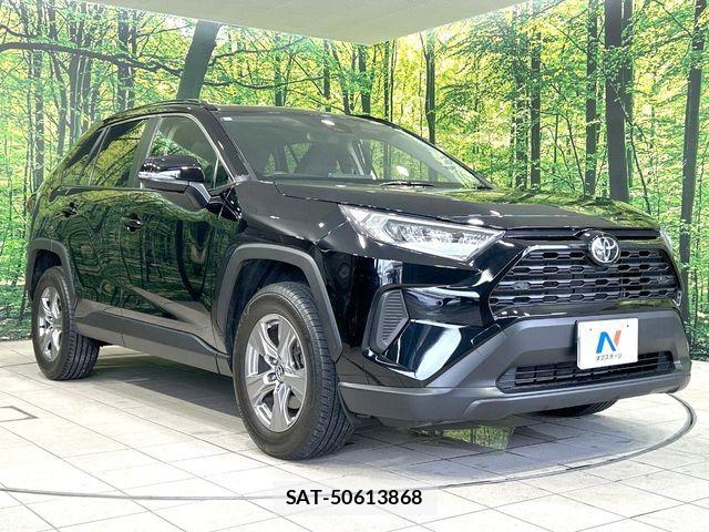 Toyota RAV4 2023-12 8563369-15
