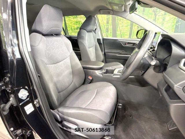 Toyota RAV4 2023-12 8563369-7