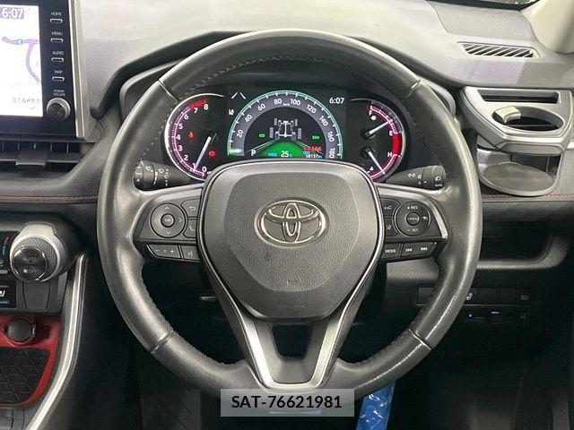 Toyota RAV4 2022-01 8563366-10
