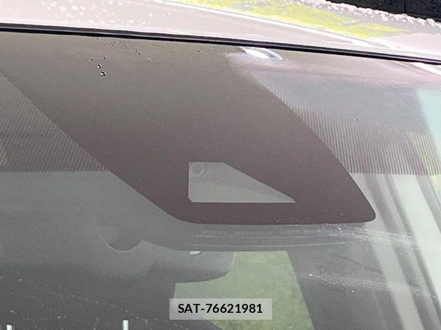 Toyota RAV4 2022-01 8563366-2