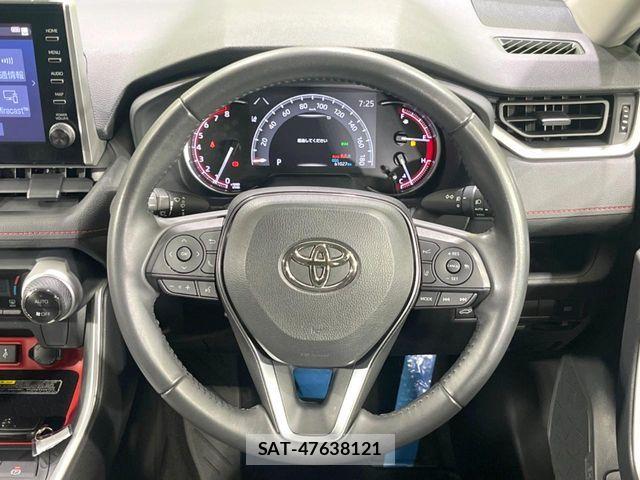 Toyota RAV4 2021-11 8628622-9