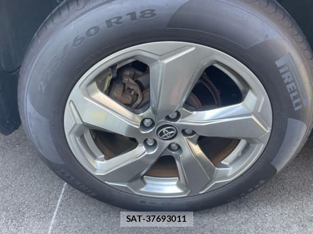 Toyota RAV4 2019-06 8628629-5