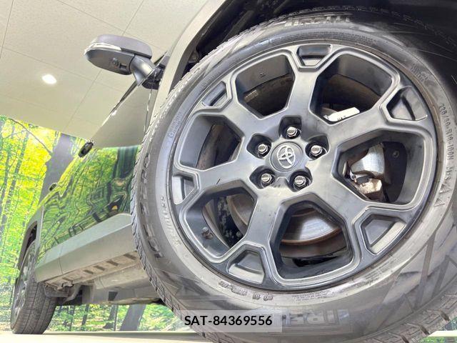 Toyota RAV4 2023-06 8628617-12