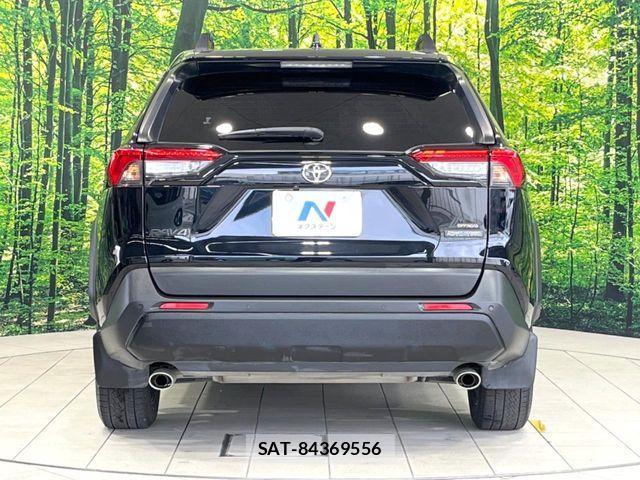 Toyota RAV4 2023-06 8628617-14