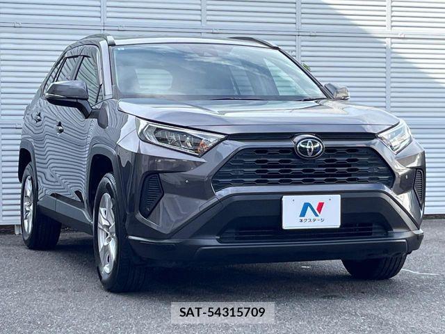 Toyota RAV4 2019-09 8628627-16